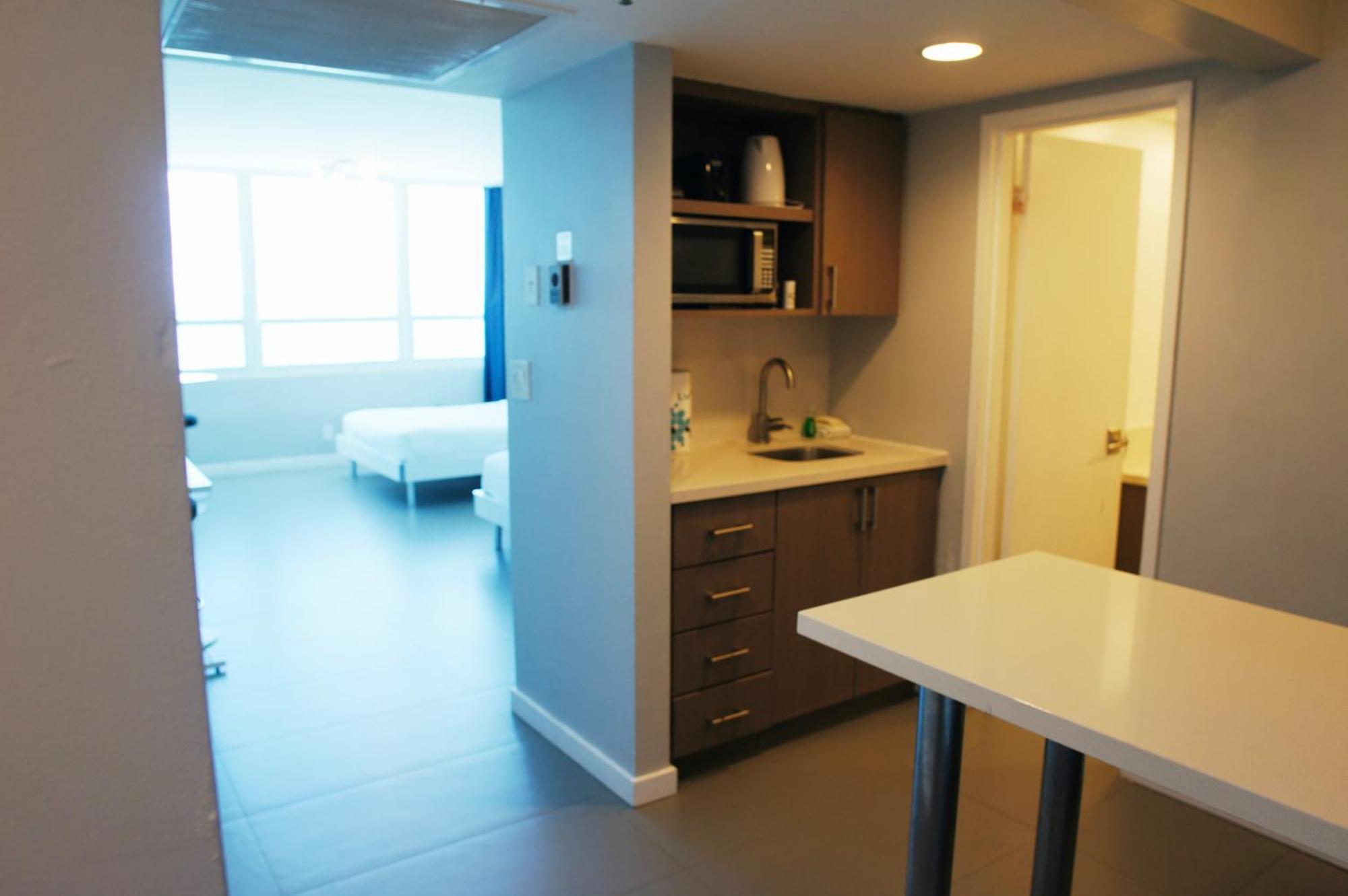 Castle 835 Oceanview Studio On Beach With Pool, Gym, Bars, And Free Parking Miami Beach Ngoại thất bức ảnh