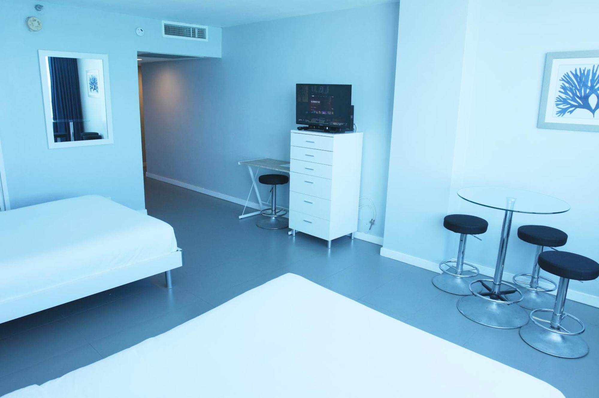 Castle 835 Oceanview Studio On Beach With Pool, Gym, Bars, And Free Parking Miami Beach Ngoại thất bức ảnh