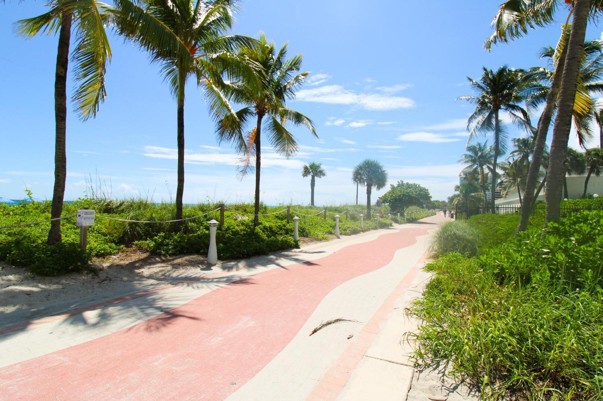 Castle 835 Oceanview Studio On Beach With Pool, Gym, Bars, And Free Parking Miami Beach Ngoại thất bức ảnh